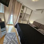 Beautiful Apartment, By Foot Апартаменты Сплит