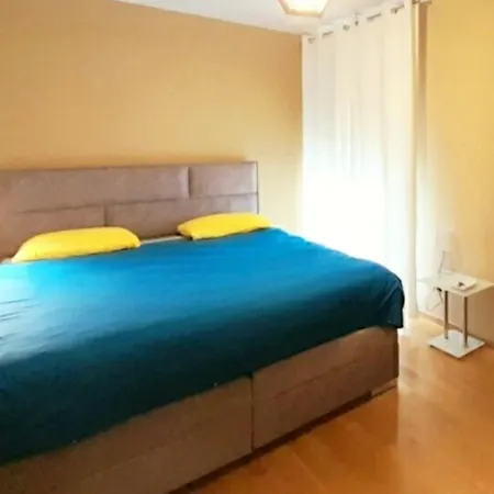 شقة Beautiful Apartment, By Foot سبليت