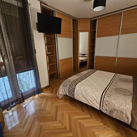 公寓 Beautiful Apartment, By Foot *