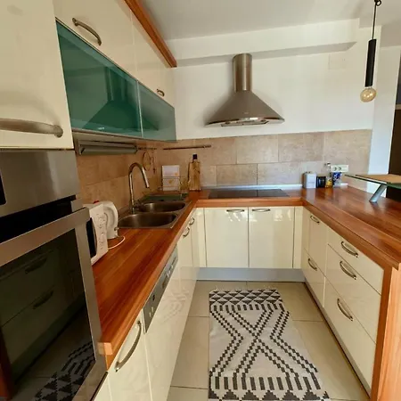 Apartment Beautiful Apartment, By Foot Split