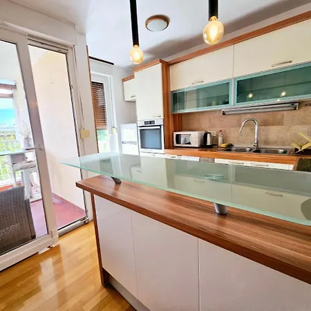 Appartement Beautiful Apartment, By Foot Split