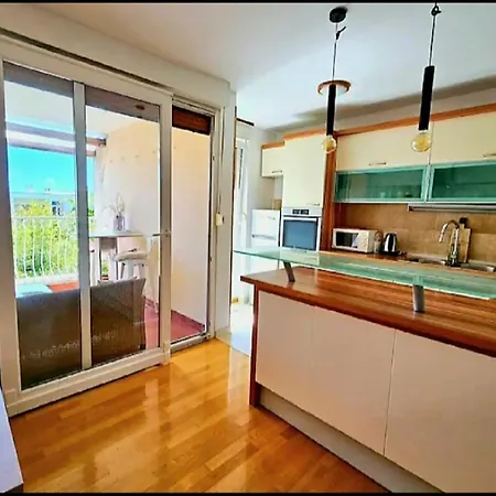 Beautiful Apartment, By Foot 斯普利特