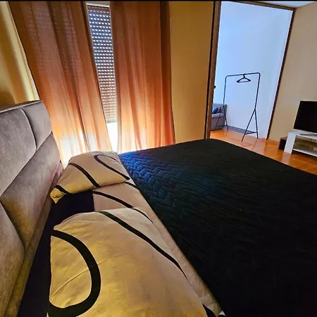 Beautiful Apartment, By Foot * 斯普利特