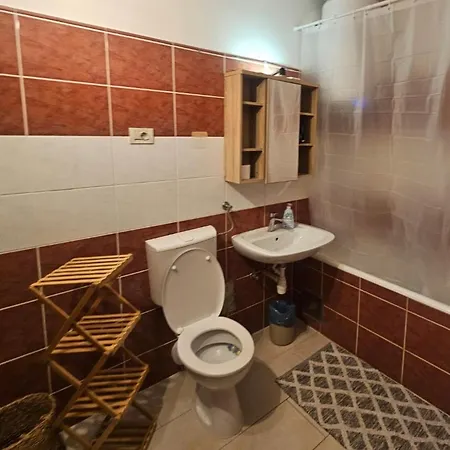 Beautiful Apartment, By Foot سبليت