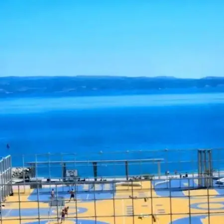 شقة Beautiful Apartment, By Foot *