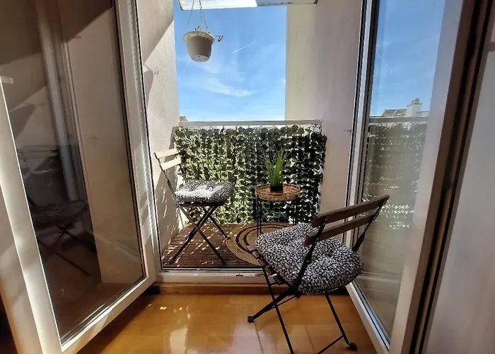 Beautiful Apartment, By Foot