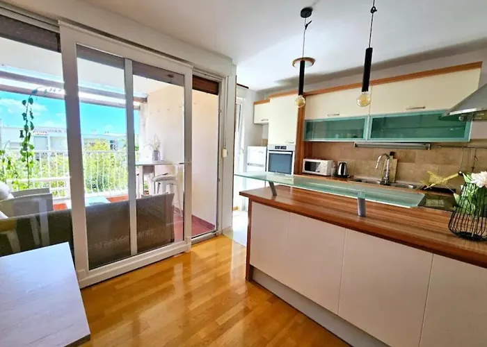 Beautiful Apartment, By Foot Διαμέρισμα Σπλιτ