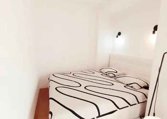 Lägenhet Beautiful Apartment, By Foot *