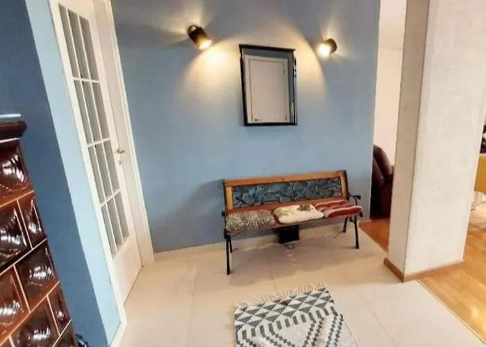 Beautiful Apartment, By Foot Lägenhet